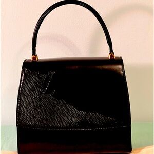 Authentic Louis Vuitton Epi Leather Handbag Tophandle.